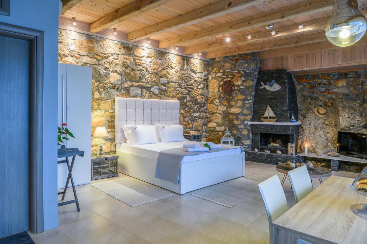 Amicasa Private Seaside Suite ปาคิส ภายนอก รูปภาพ